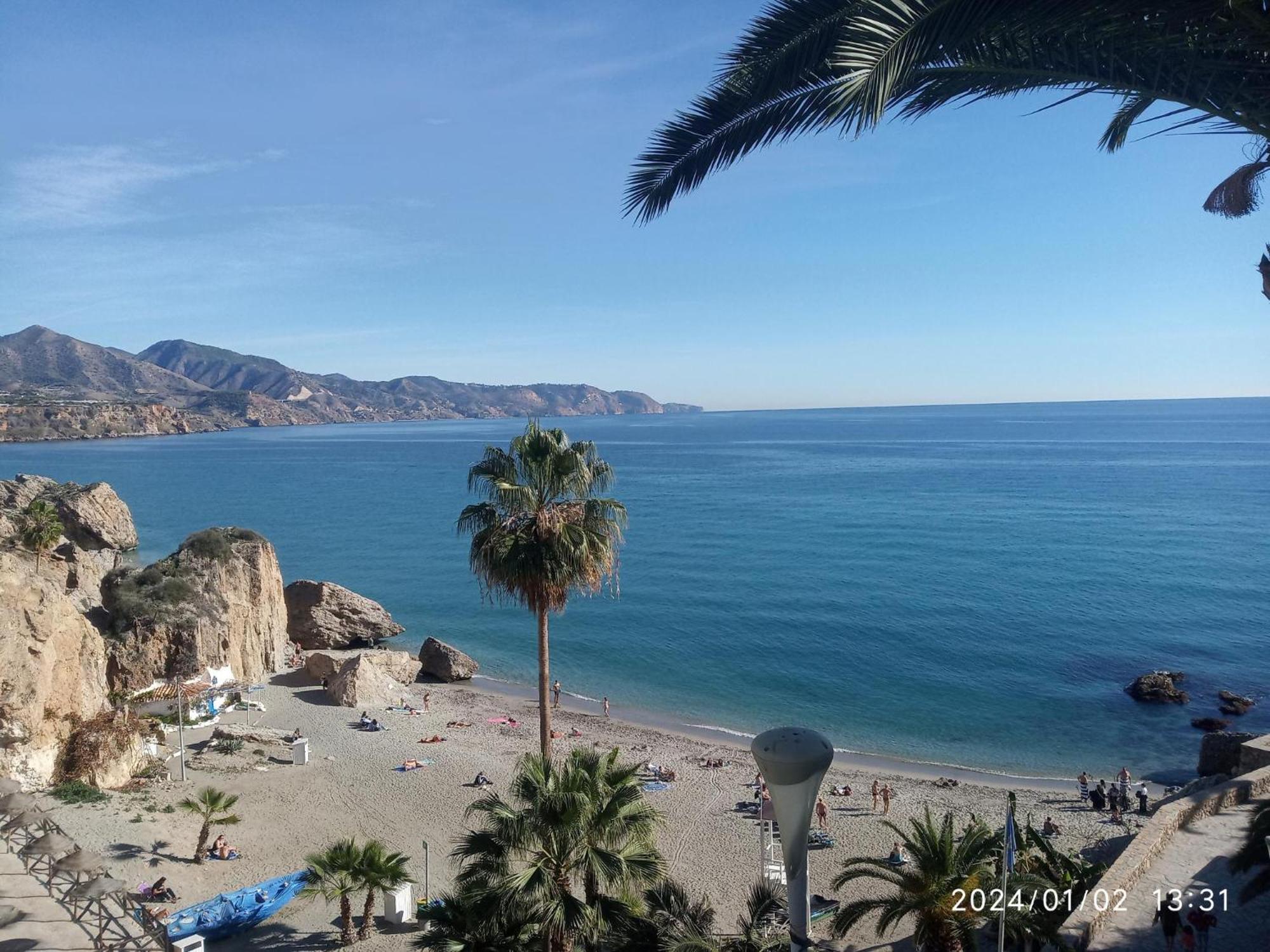 Apartamento Centro Nerja Proxi Playas ภายนอก รูปภาพ